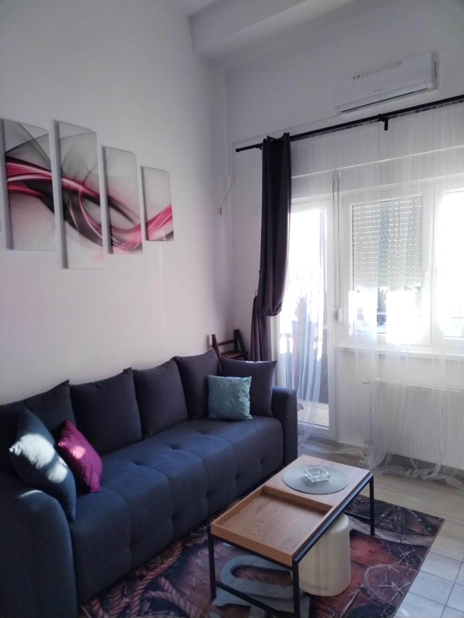 Apartman Stimac Petrovaradin Exterior foto